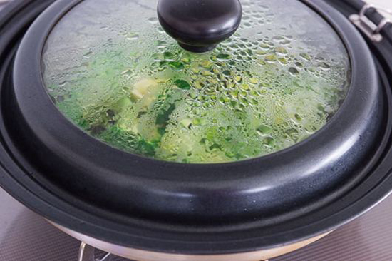 Cách làm thịt bò xào súp lơ