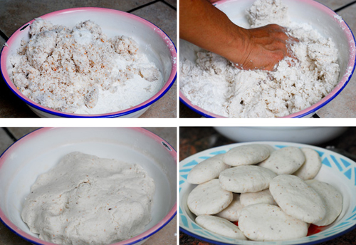 Nhào bột nếp và dừa nạo thành khối bột đồng nhất rồi nặn bánh