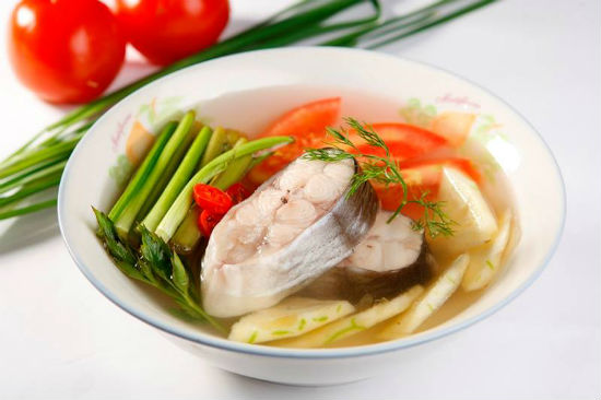 Canh chua cá basa ngon đậm đà