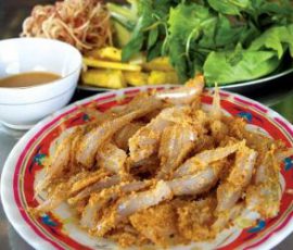 Món gỏi cá mòi đặc sản của đất mỏ Quảng Ninh