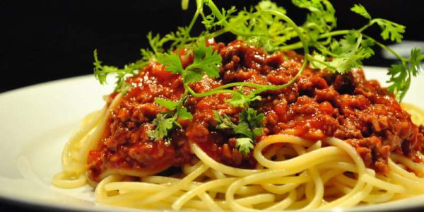 Mì spagetti sốt thịt bằm