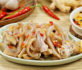 Món tai heo ngâm giấm chua ngọt giòn sần sật