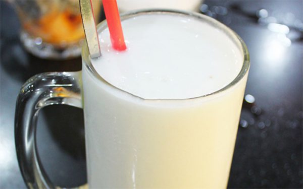Món sinh tố dừa ngọt béo giải nhiệt