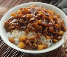 Món bò xào khoai tây ngon đậm đà đưa cơm