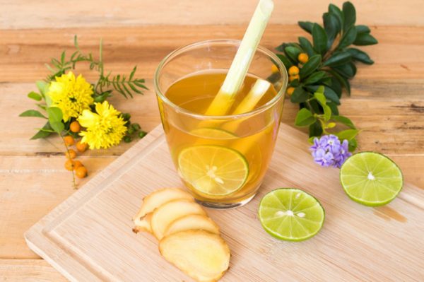 Nước gừng, chanh, sả, mật ong