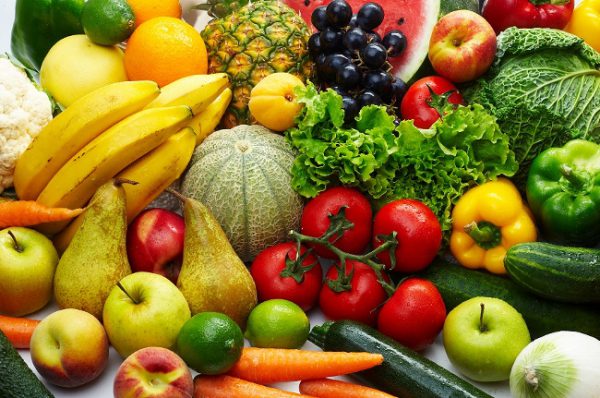 Ăn nhiều trái cây và rau quả