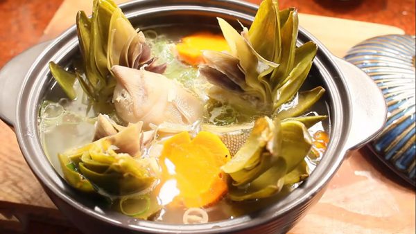 Món giò heo hầm bông Atiso ngon tròn vị
