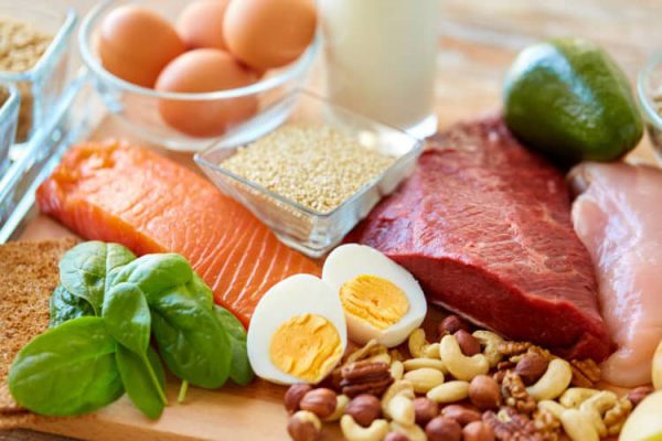 Người cao tuổi nên có chế độ dinh dưỡng hợp lý