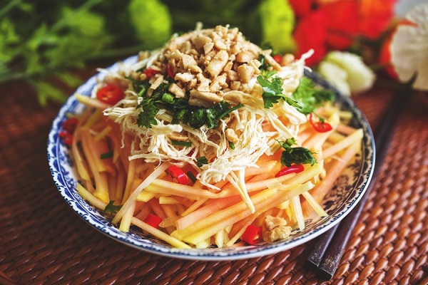 Món gà trộn đu đủ ăn ngon mà không ngán