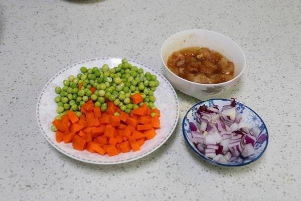 Sơ chế các nguyên liệu