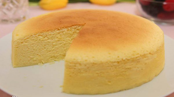 Món bánh bông lan bằng nồi chiên không dầu