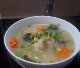 Món cháo chân giò thơm ngon béo ngậy
