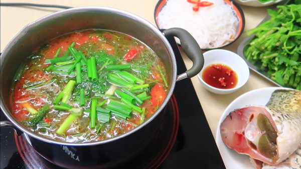 Món lẩu cá chép thơm ngon tốt cho sức khỏe