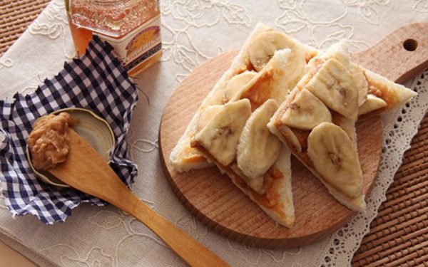 Món bánh mì chuối ăn sáng cực ngon bổ dưỡng