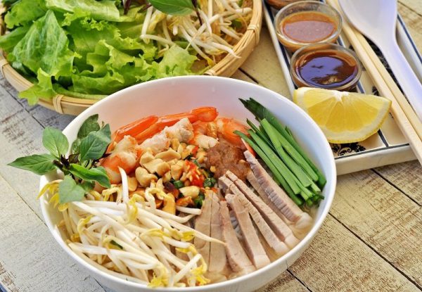 Món bún gỏi dà Sóc Trăng ngon chuẩn vị