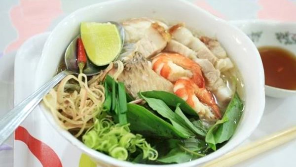 Món bún nước lèo Sóc Trăng ăn một lần nhớ mãi