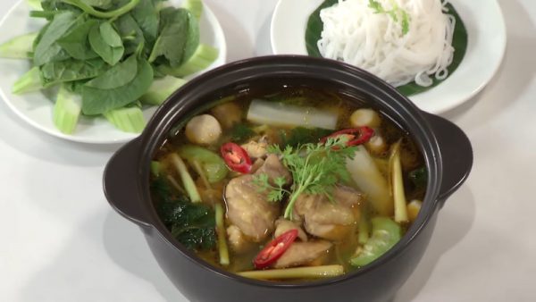 Món lẩu gà nòi đơn giản mà ngon miệng tại nhà