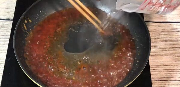 Làm nước màu