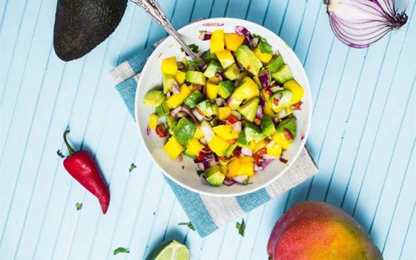 Món Salad bơ xoài thanh mát giải nhiệt