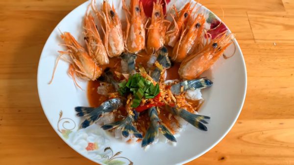Món tôm sốt Thái chua cay kiểu mới ngon tuyệt