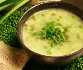 Món cháo giò heo đậu xanh thơm ngon bổ dưỡng