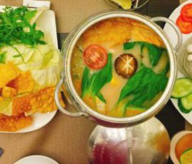 Món lẩu chao đậu nành chay thanh đạm ngày Rằm