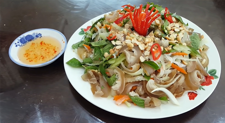 Món gỏi da bò đu đủ giòn ngon lạ miệng