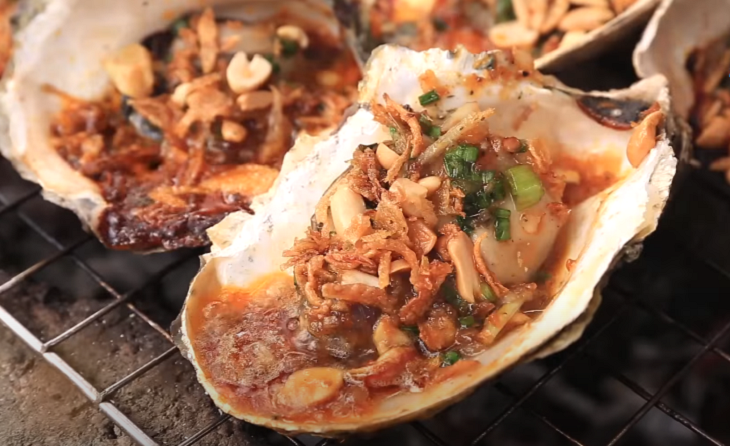 Món hàu nướng sa tế thơm cay cho ngày mưa lạnh