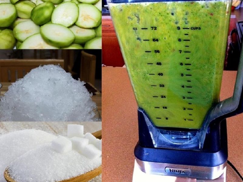 Cho cóc, đường trắng và đá bào vào máy xay nhuyễn