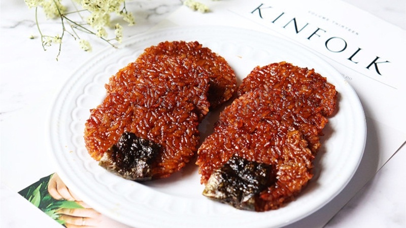 Bánh gạo tẩm mật ong giòn ngon bắt mắt