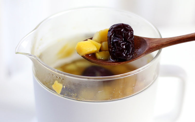 Món chè khoai lang táo đỏ giúp phòng bệnh