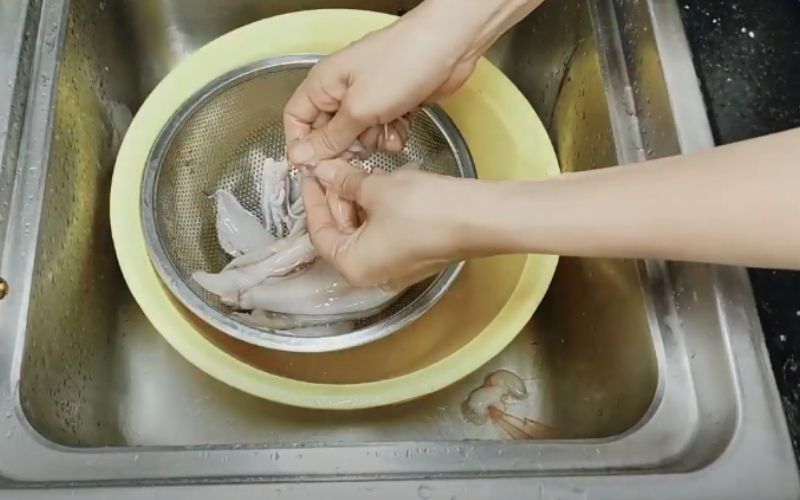 Sơ chế mực