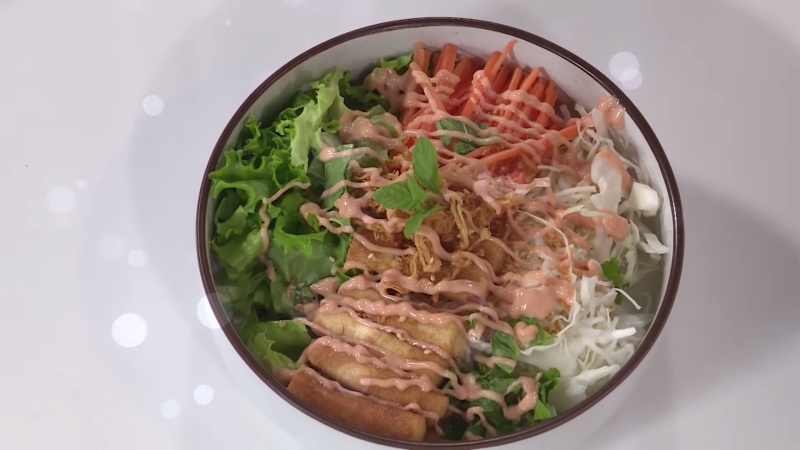 Trộn salad