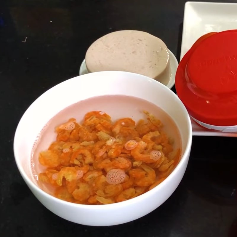 Tôm khô ngâm nở mềm