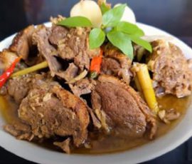 Món vịt giả cầy mang hương vị đặc trưng