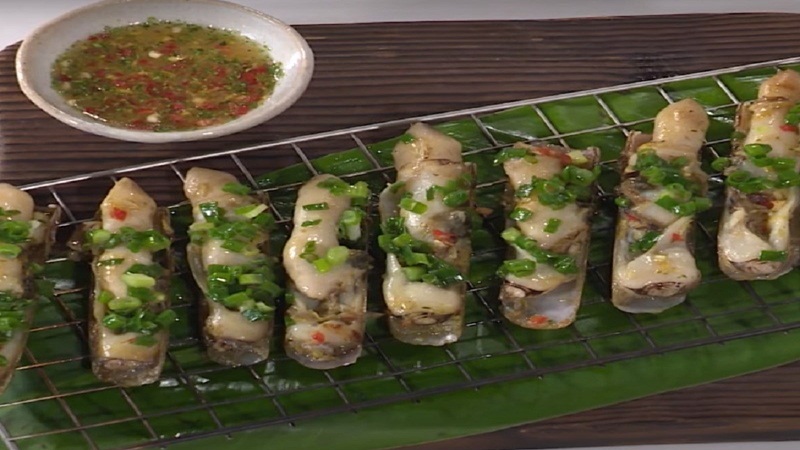 Món ốc móng tay nướng chanh sả cực ngon