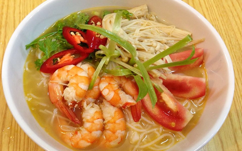 Món bún tôm sa tế cay ngon đậm đà ngon khó cưỡng