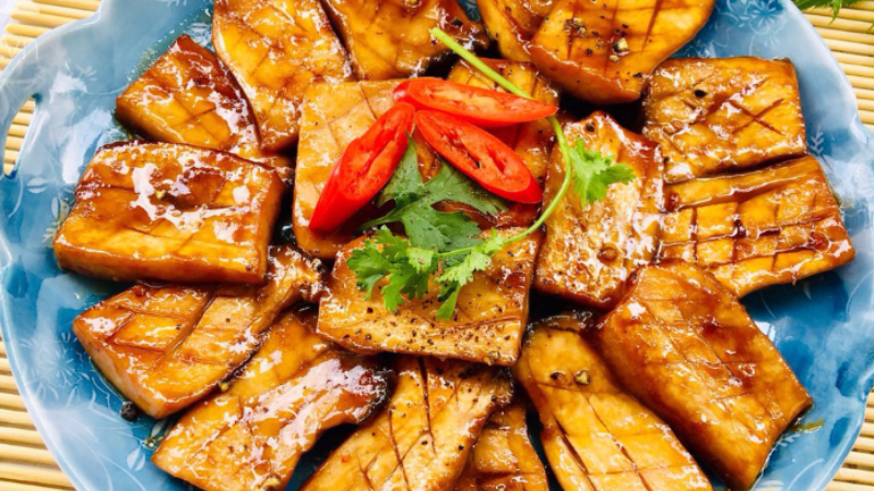Món nấm đùi gà áp chảo vị ngon lạ miệng
