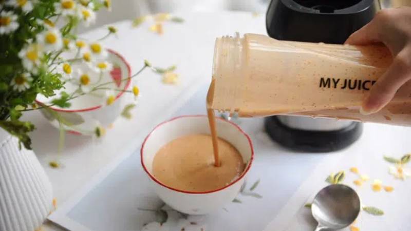 Món sữa dưỡng nhan vừa ngon vừa giúp da sáng mịn