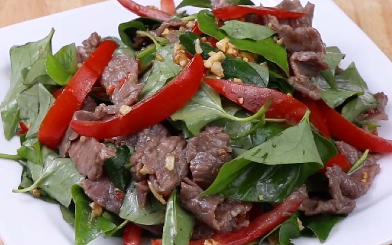 Món bò trộn rau diếp cá cực tốt cho sức khỏe