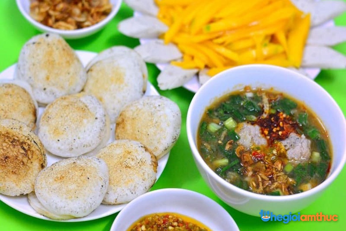 Bánh căn Phan Rang – đặc sản Khánh Hòa