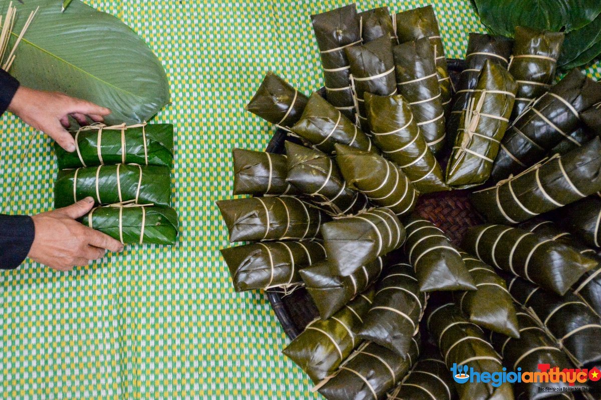 Bánh chưng đen Bắc Hà Lào Cai