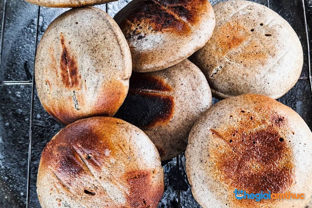 Bánh tam giác mạch Tuyên Quang