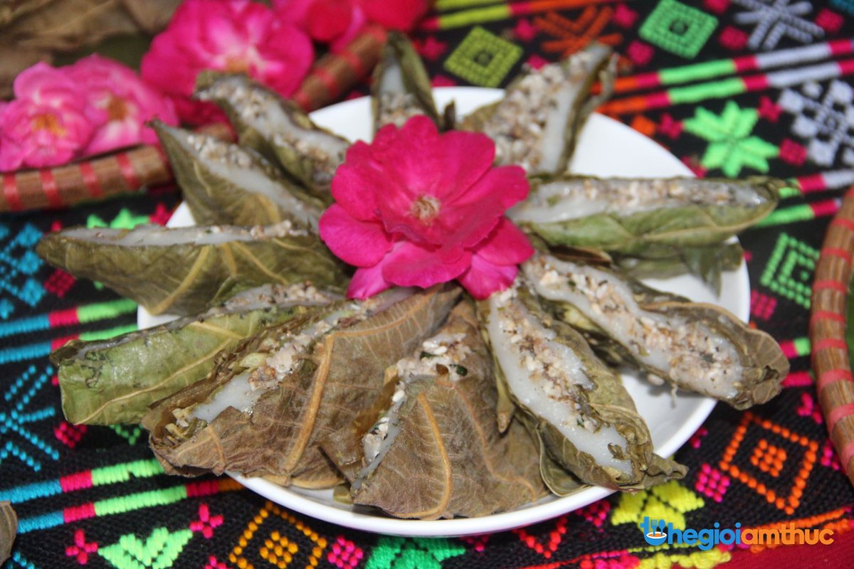 Bánh trứng kiến Tuyên Quang