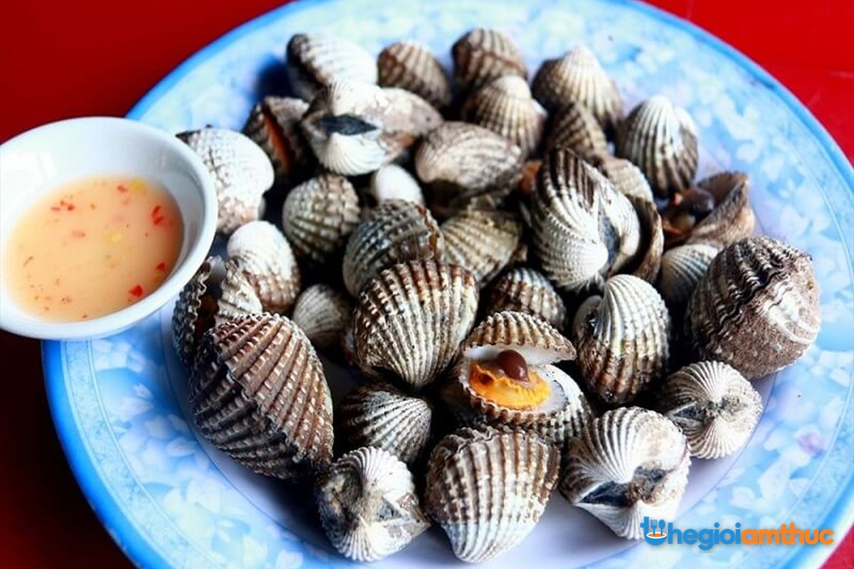 Sò huyết đầm Ô Loan đặc sản Đắk Lắk
