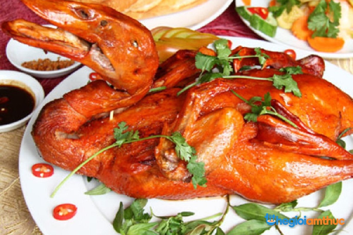 Vịt quay lá móc mật Lạng Sơn